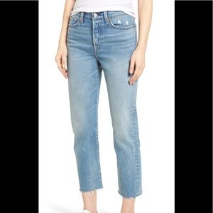 Levi’s wedgie straight size 32